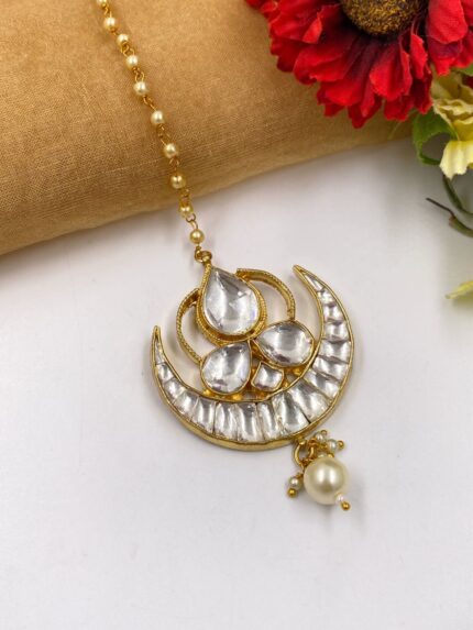Celestial Crescent Maang Tikka
