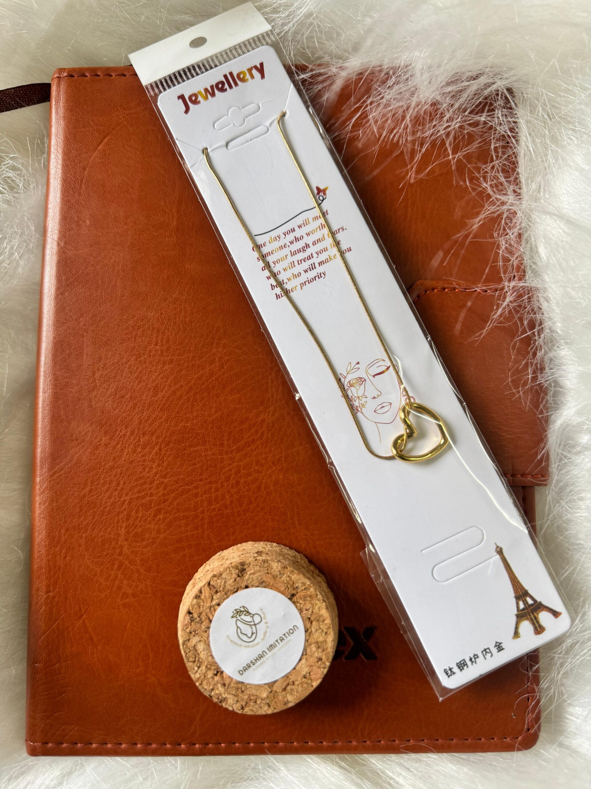 pandon Elegant Heart Pendant Necklace - Image 1